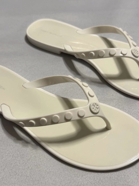 Tory Burch Shoes - Tory Burch Cream Studded Jelly Flip Flops . Size - 8M